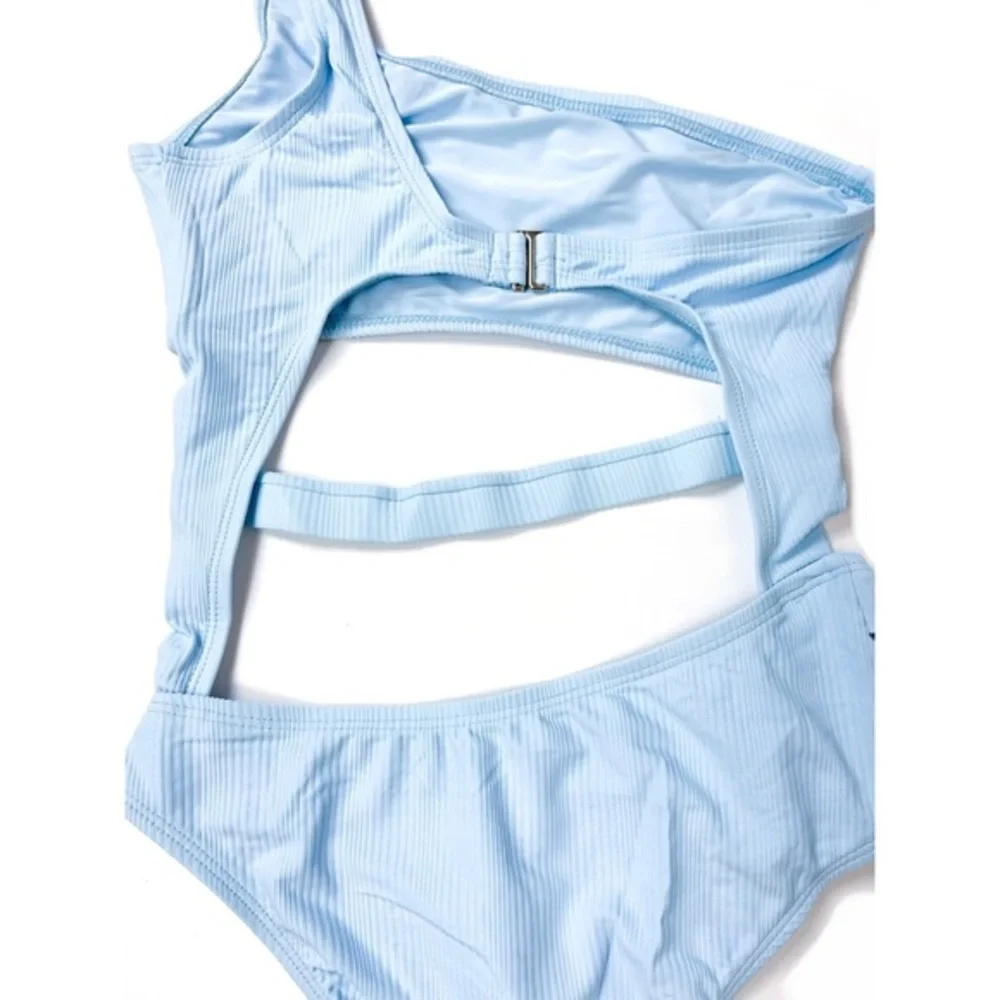 Ris-K | Cutout One-Piece Swimsuit